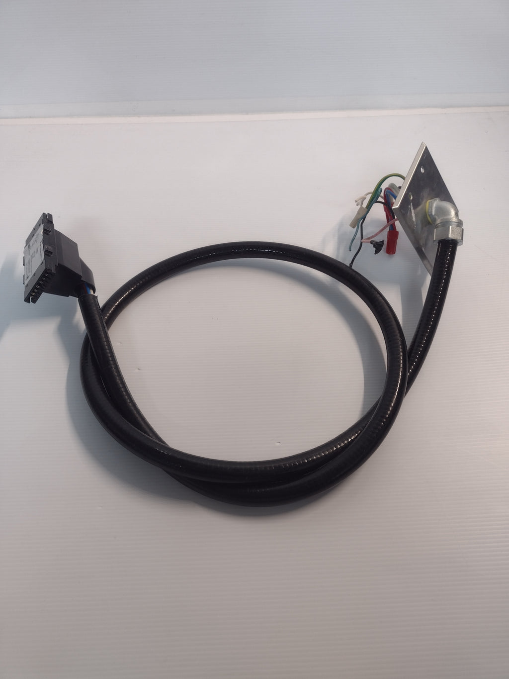 Herman Miller (HMU) 72" PEK4 Power Base Feed/Jumper ("whip") for cubicle panels