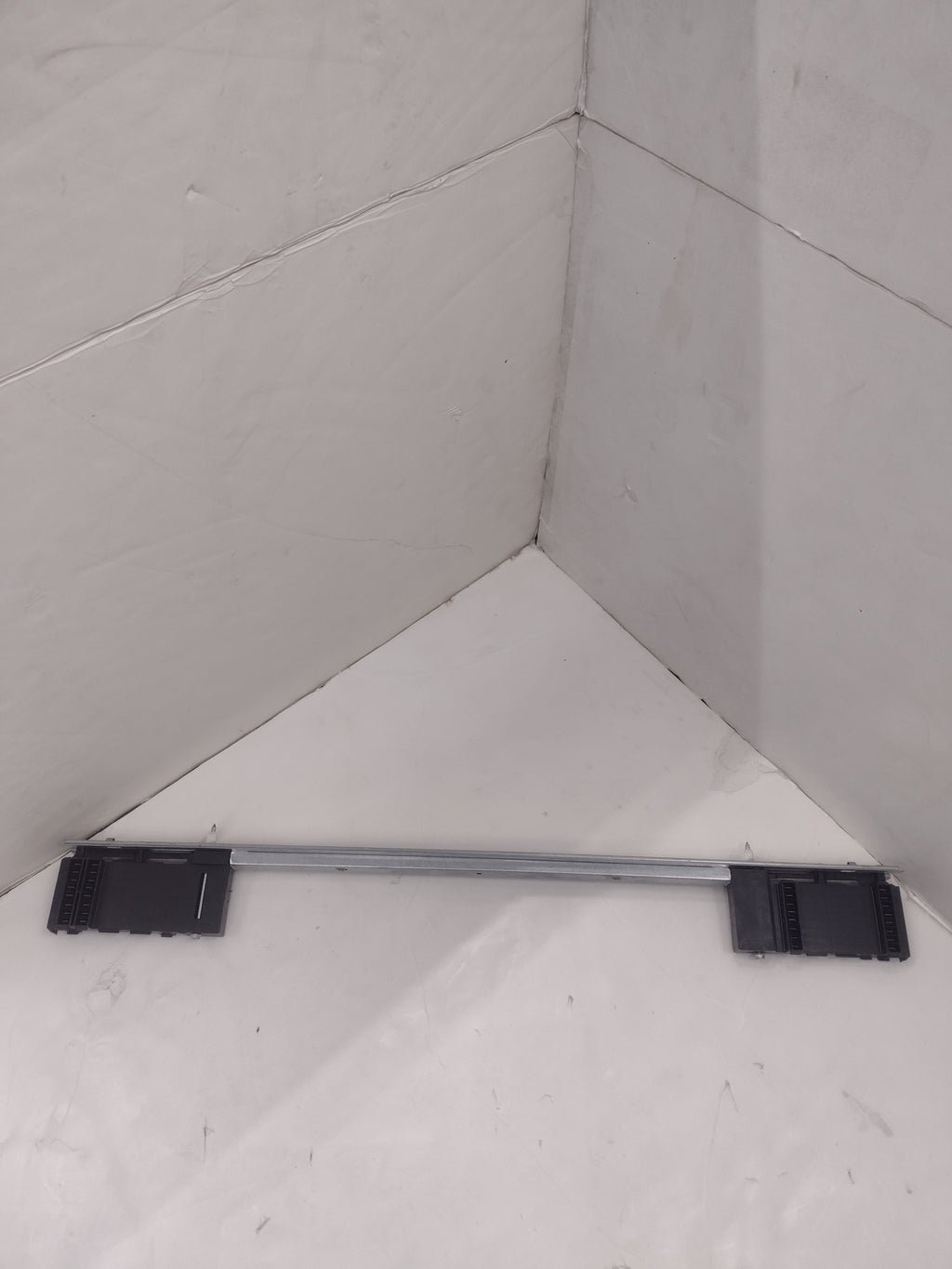 Haworth 30" RKP-B Power Distribution Assembly (PDA) for E & H Cubicle Panels