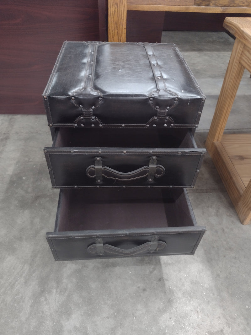 Pre-Owned Faux Leather End Table