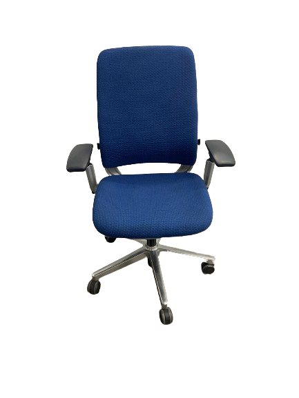 Pre-Owned Steelcase Amia