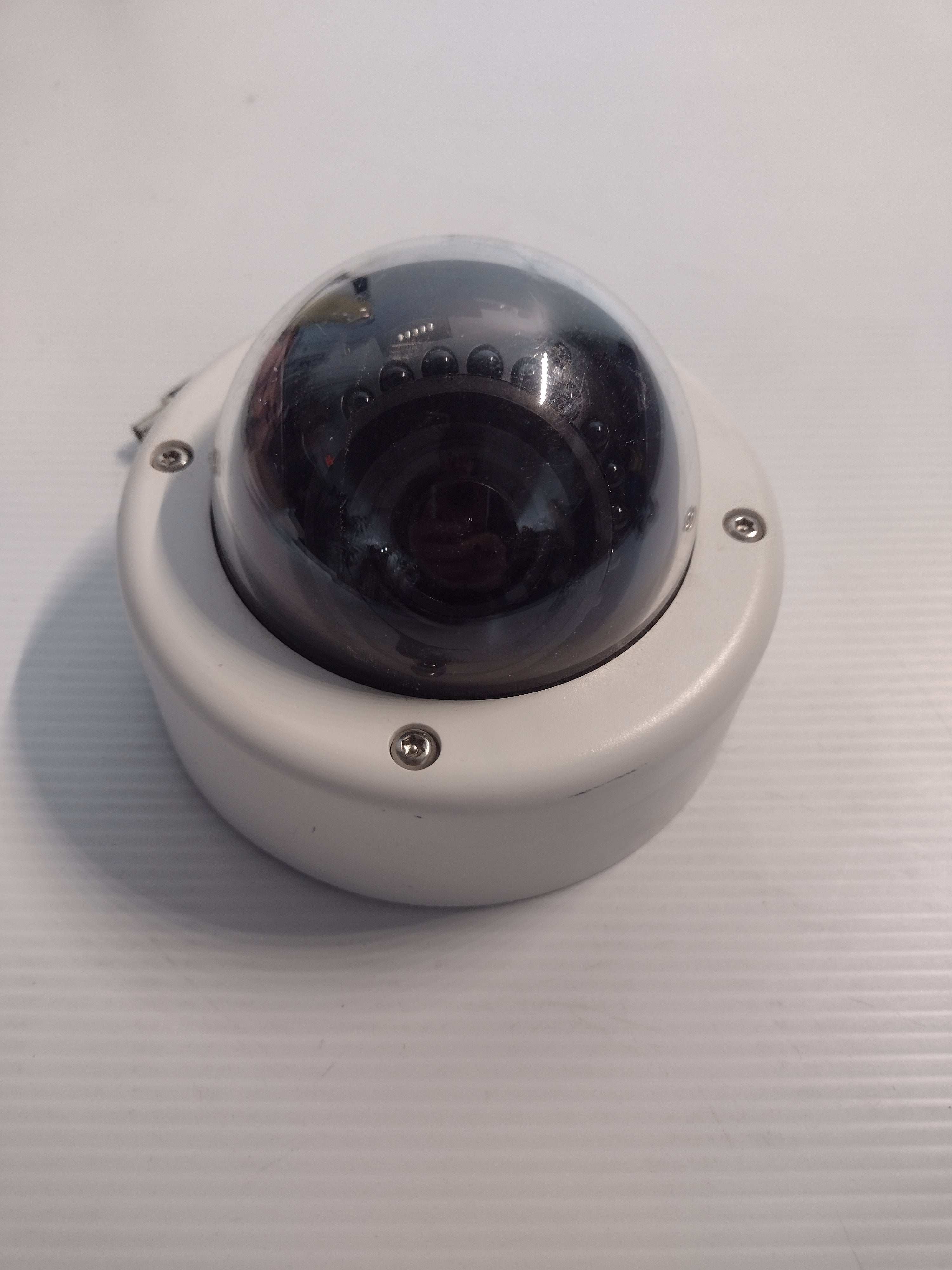 American Dynamics (ADCA55DWOC4RN) 700 TVL Outdoor Dome Camera 2.8-10 mm VF Lens