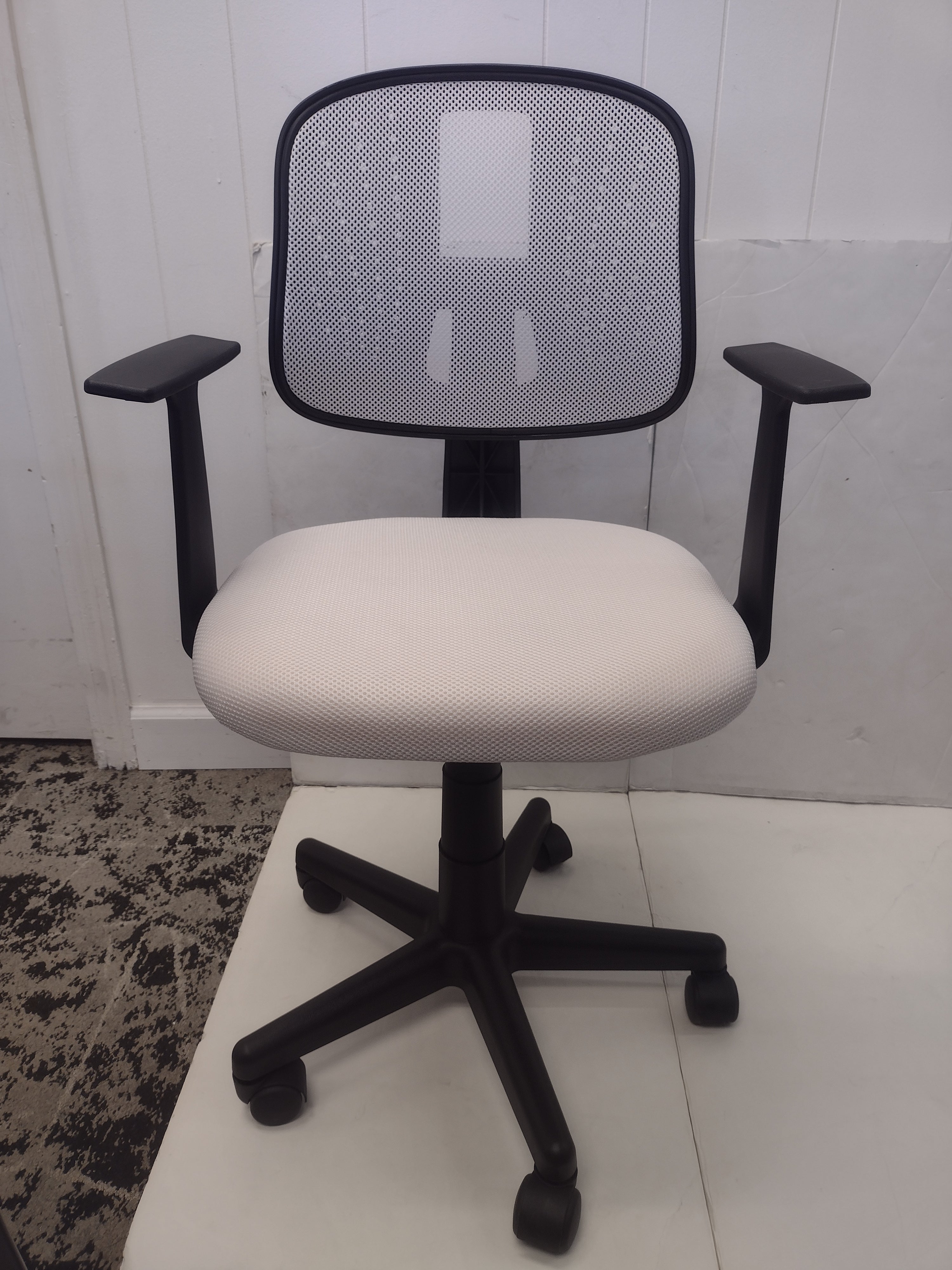 NEW - Mid-Back White Mesh Swivel Task Office Chair for Young Students