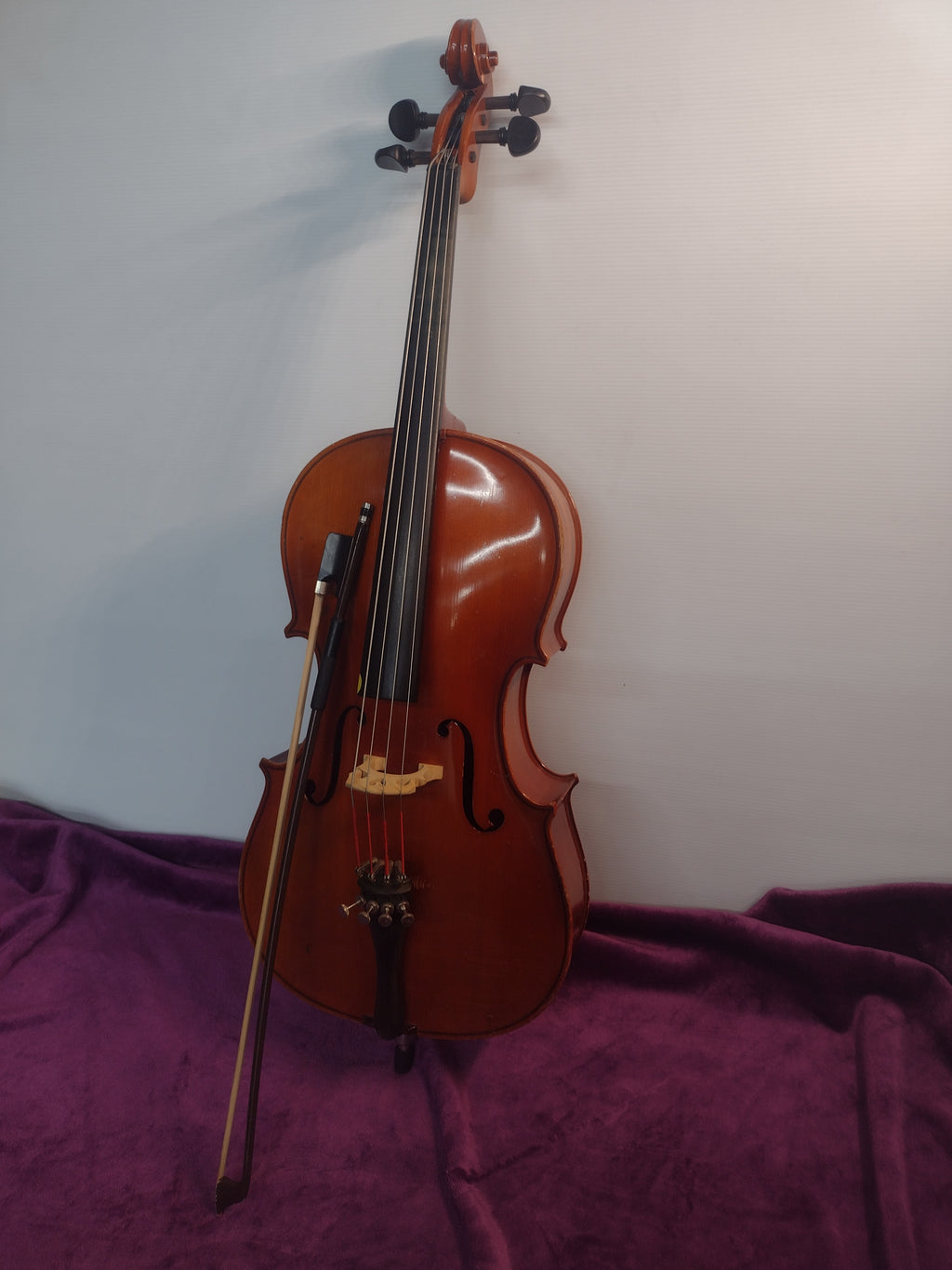Suzuki 1/4 (34") Student Cello Year 1986 - with bag