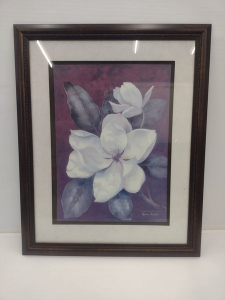 Painting of white flower by Vivian Flasch: 32.0