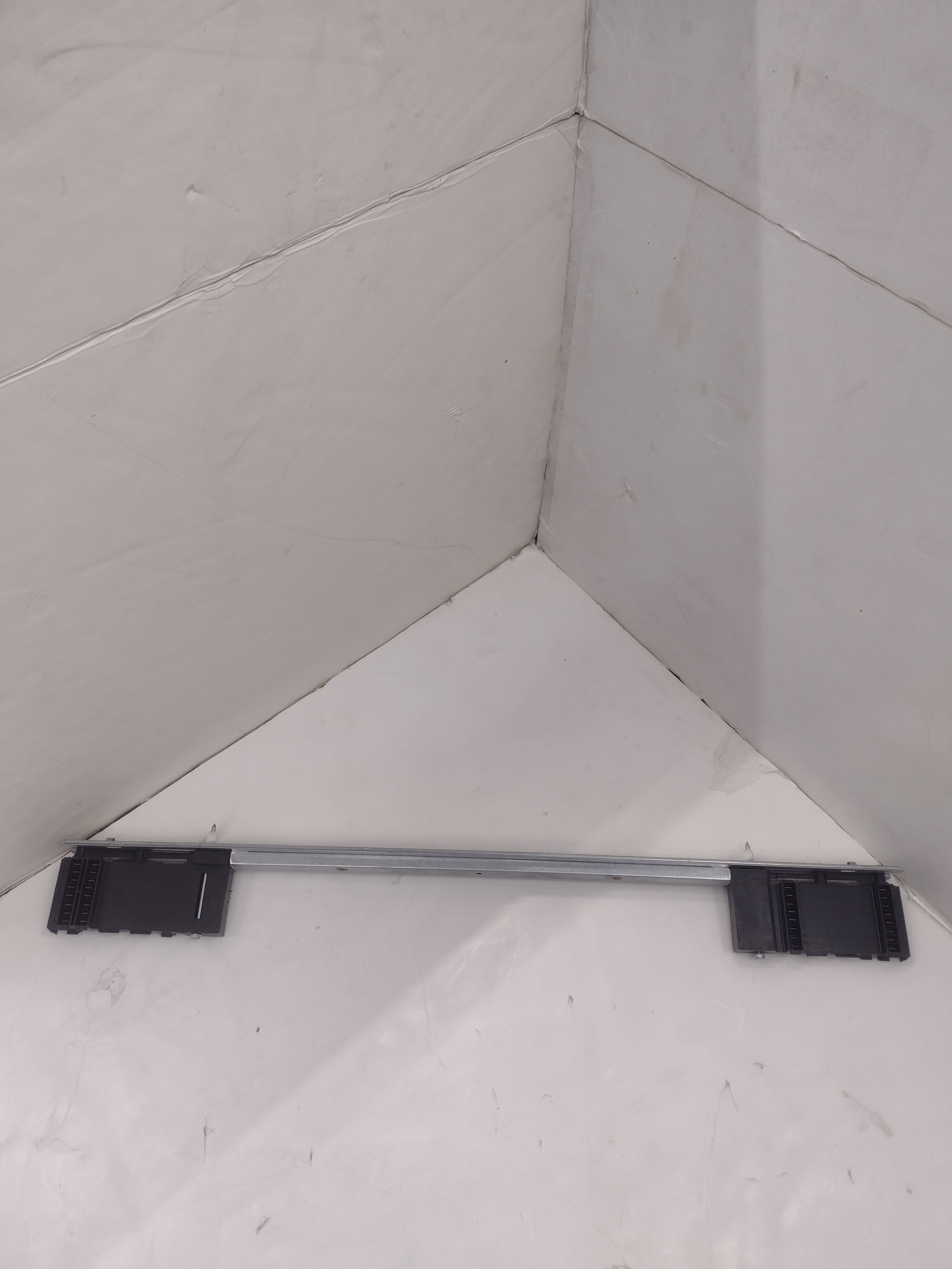 Haworth 30" RKP-B Power Distribution Assembly (PDA) for E & H Cubicle Panels