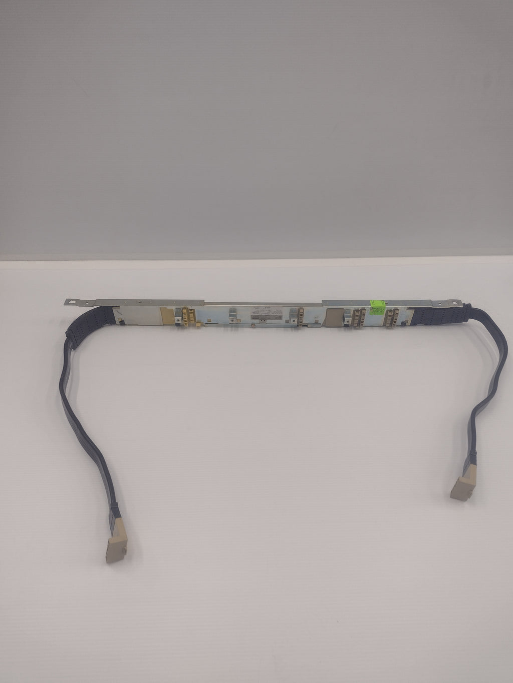 Steelcase FPW336 3-Circuit Powerway for 36" Steelcase Cubicle Panels