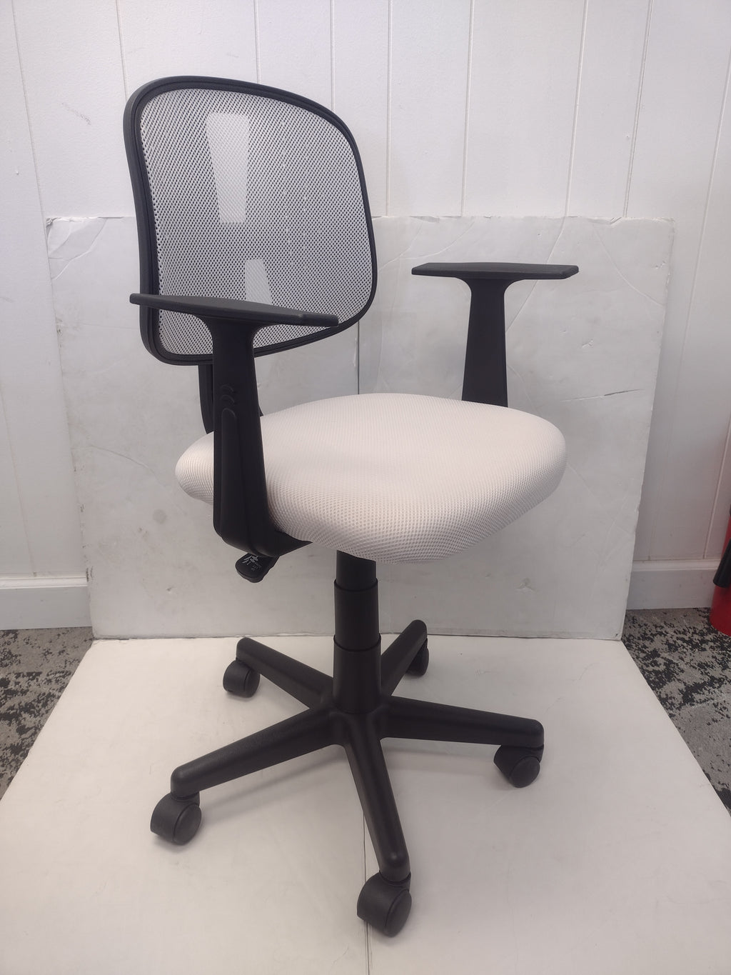 NEW - Mid-Back White Mesh Swivel Task Office Chair for Young Students
