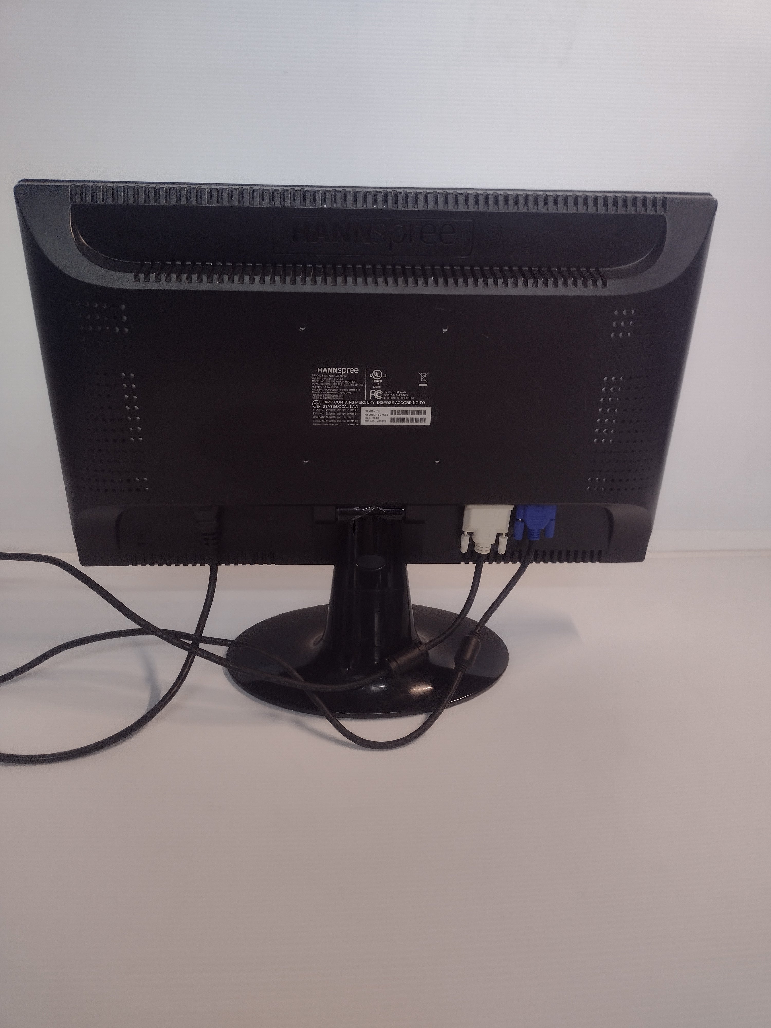 Hannspree HSG1106 HF205DPB 20" 1600 x 900 75 Hz Widescreen LCD Monitor
