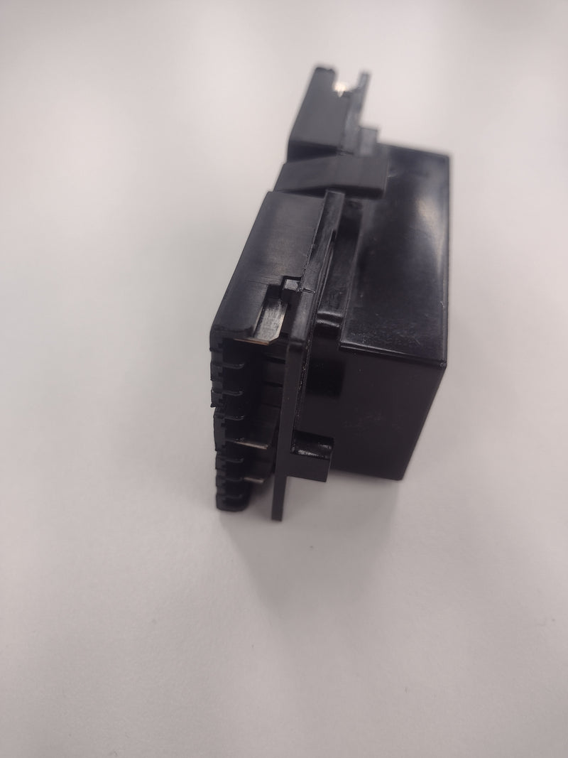 Byrne Power Outlet BE98065-3-D2-11-GG/BE98065-3-D2-21-GG (125 V; 15 A)