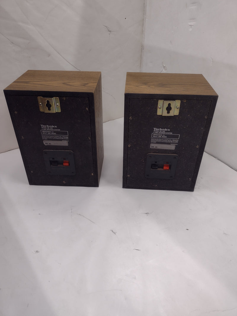 Vintage Technics SB-S20 2-Way 50W Bookshelf Speaker System