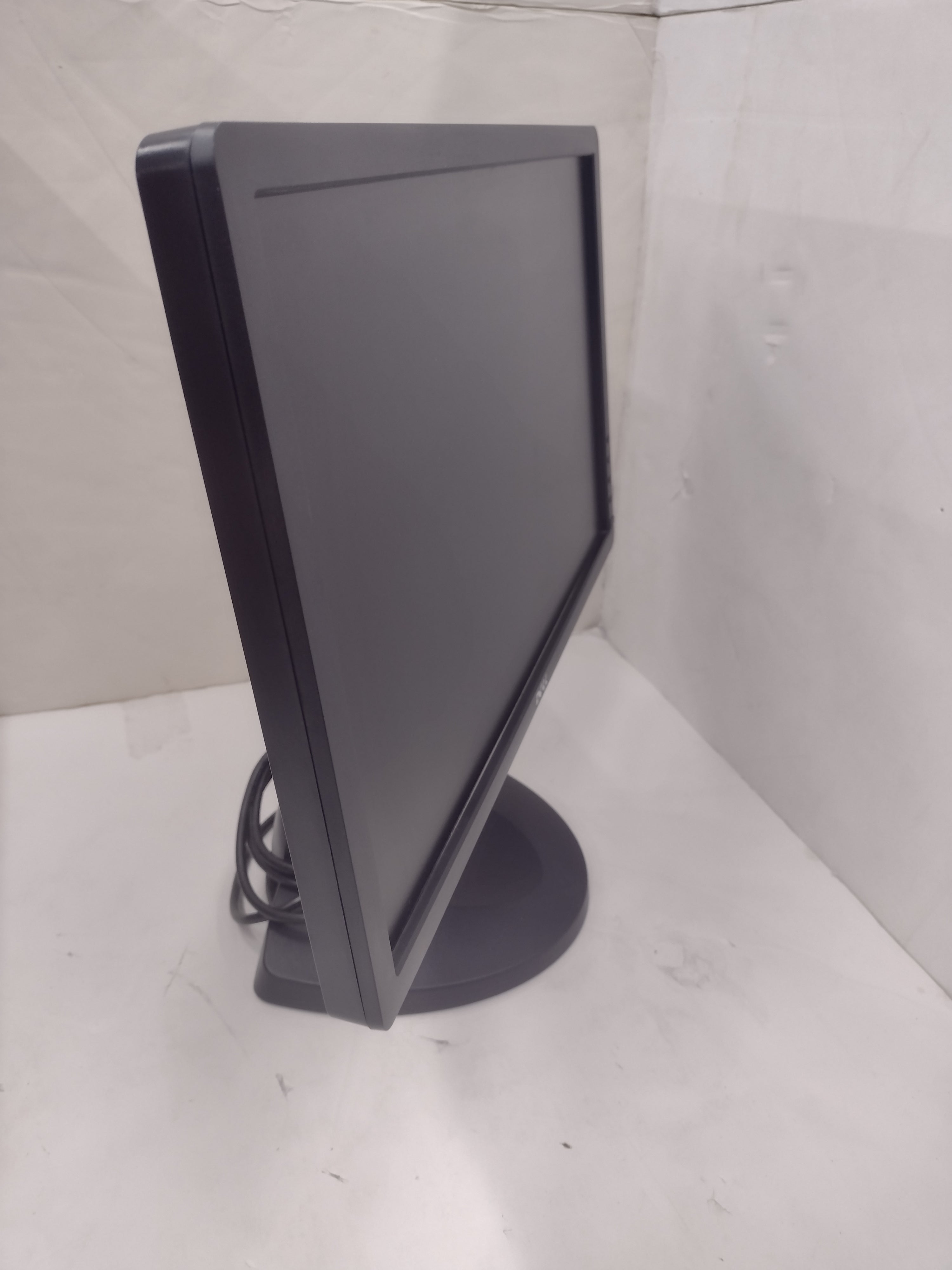 Dell E2013Hc 20" 1600 x 900 60 Hz 1000:1 5 ms LED monitor