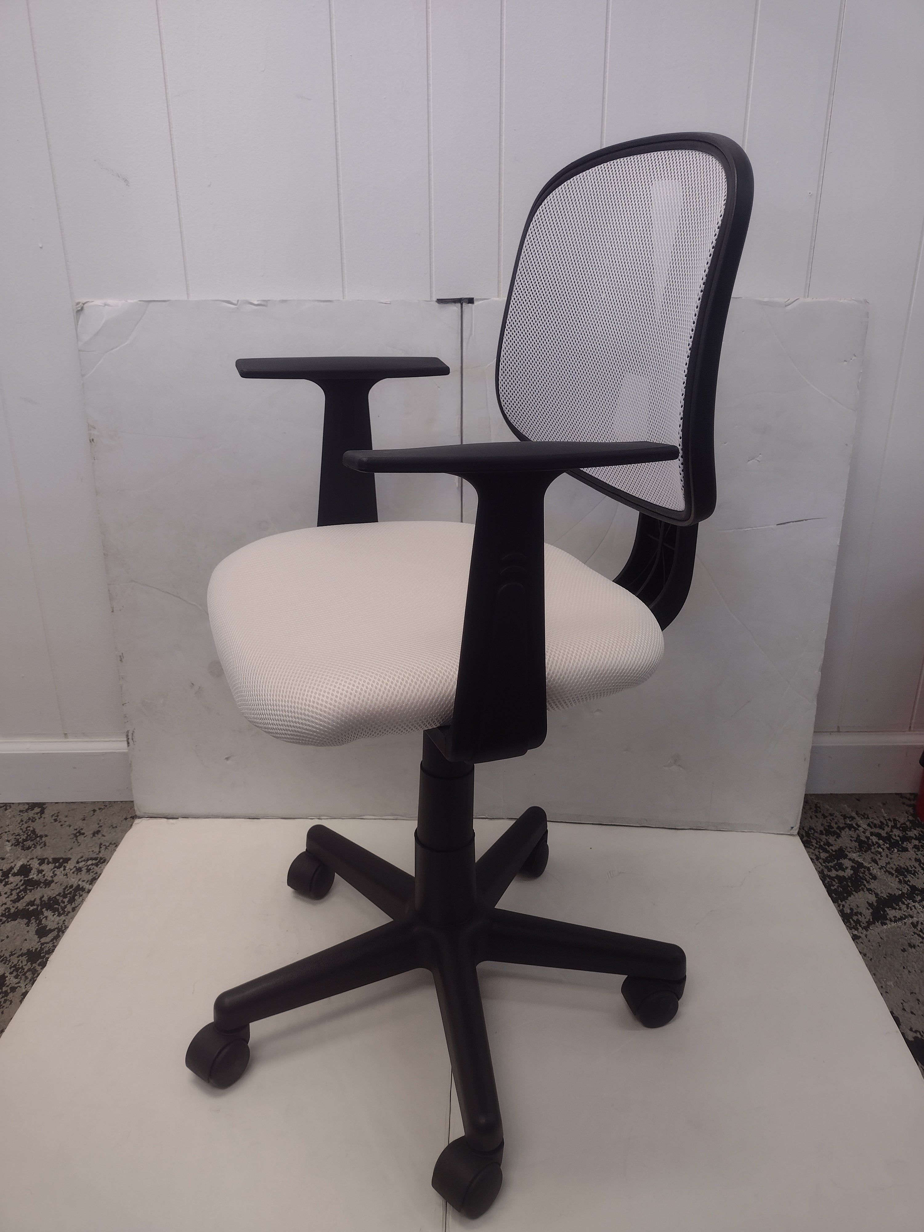 NEW - Mid-Back White Mesh Swivel Task Office Chair for Young Students