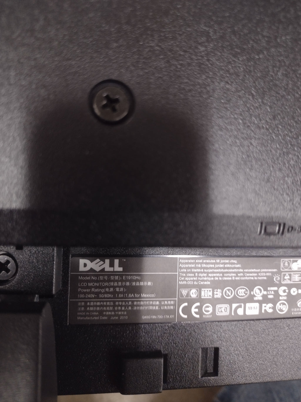 **LOT OF 3** -- DELL E1910Hc Widescreen 19" 1360 x 768 16:9 LCD Monitors