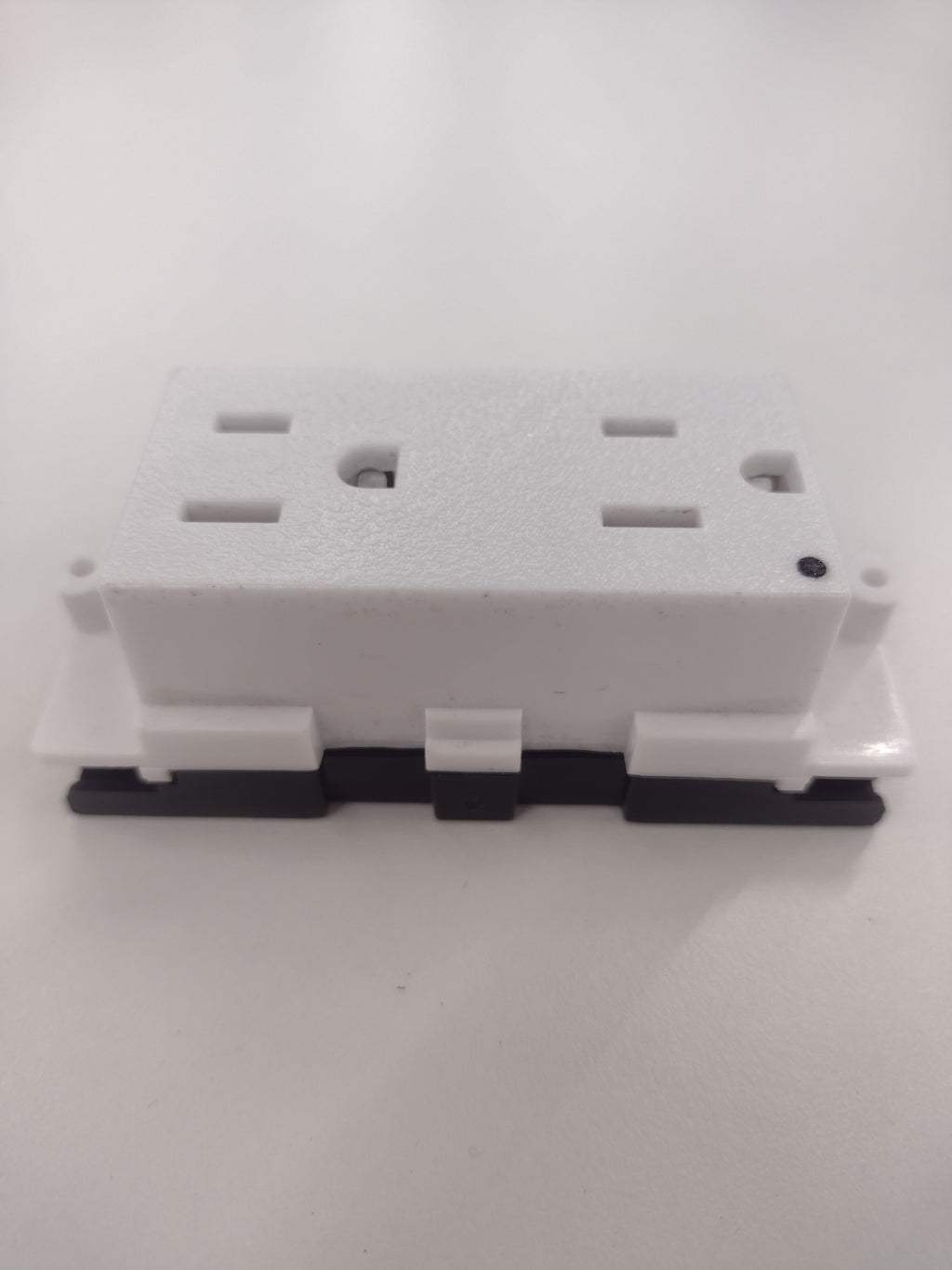 Steelcase 3 + 1 Power Outlet TS71SSX/TS72SSX/TS73SSX/TS74SGX (125 V; 15 A)