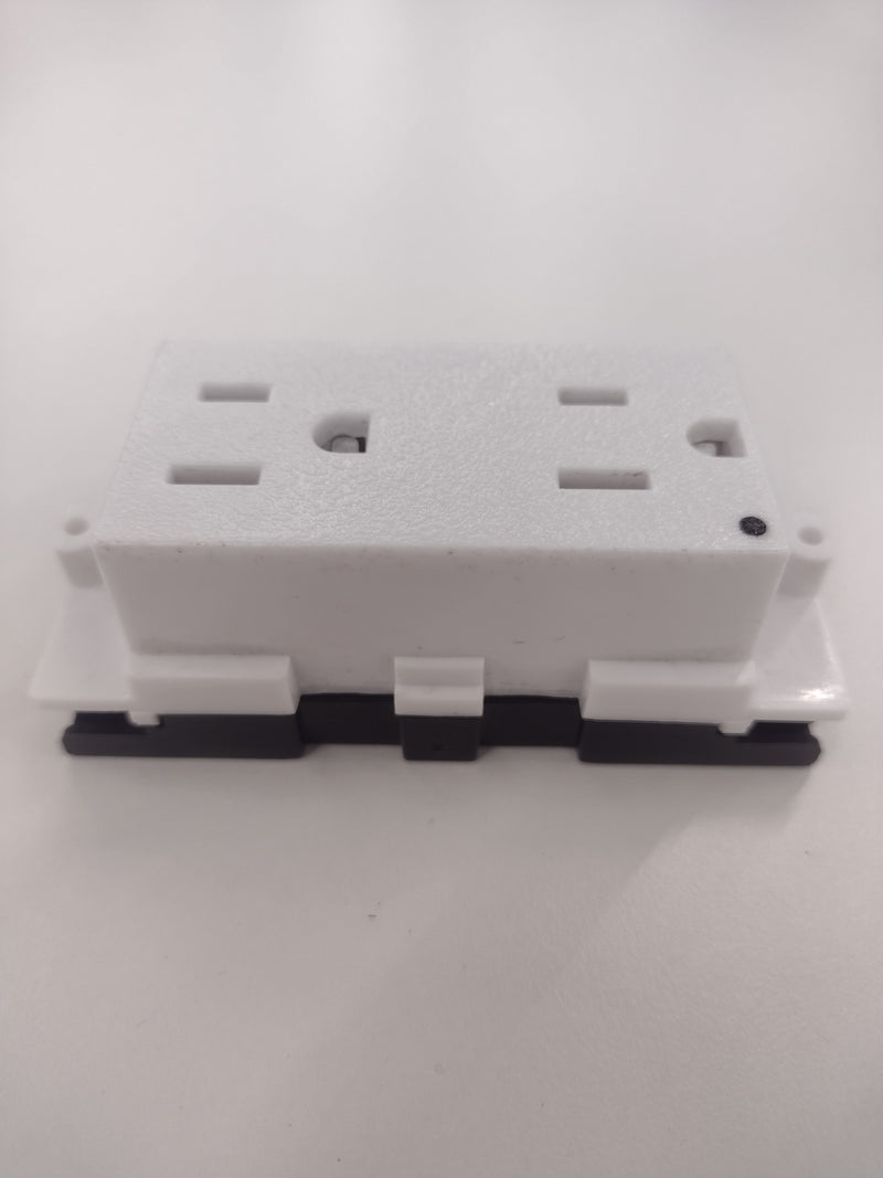 Steelcase 3 + 1 Power Outlet TS71SSX/TS72SSX/TS73SSX/TS74SGX (125 V; 15 A)