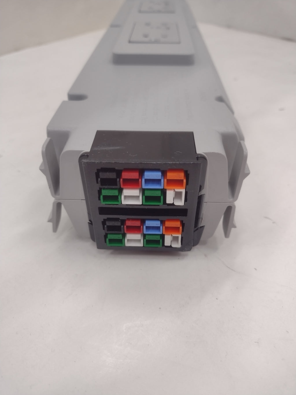 Teknion Modular Electrical Outlet Tap Box 16NN E208047 120/240V 15A 60Hz
