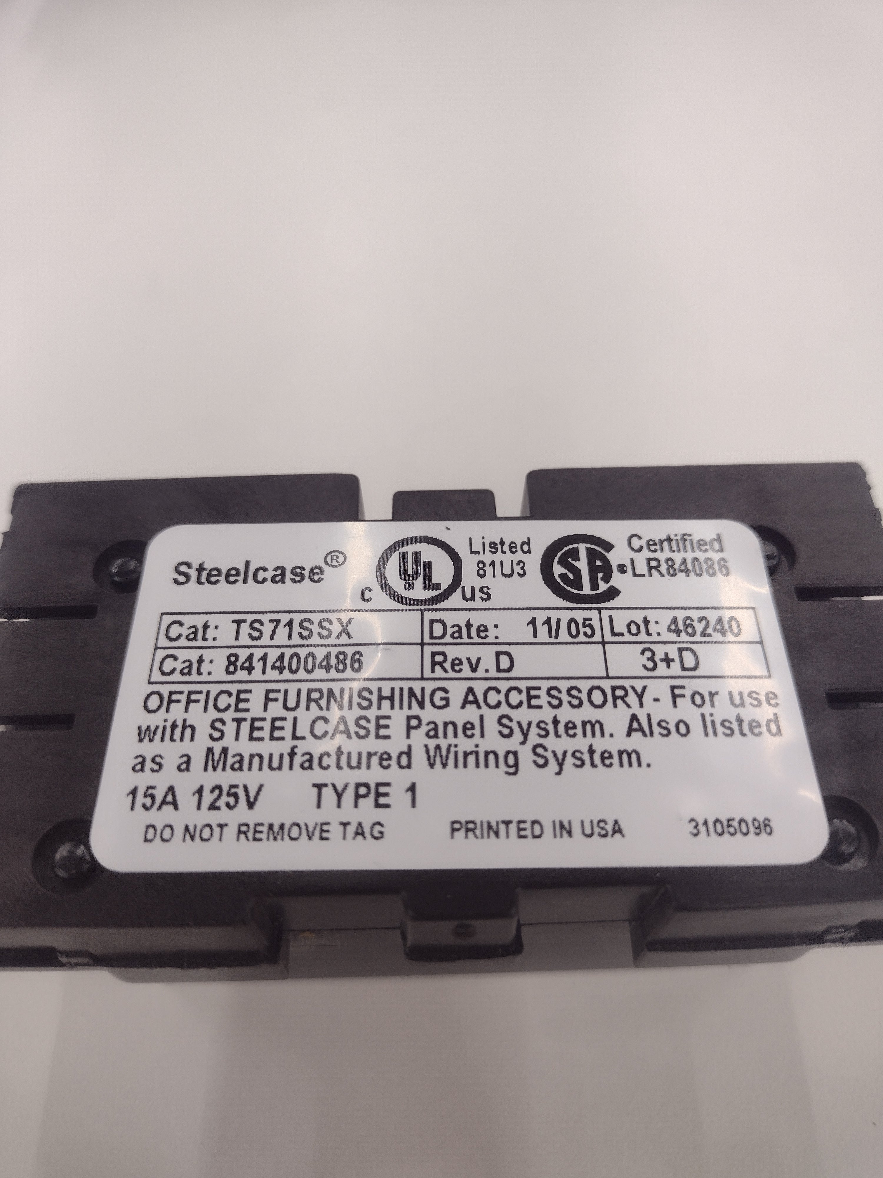Steelcase 3 + D Power Outlet TS72SSX/TS73SSX/TS74SSX (125 V; 15 A)