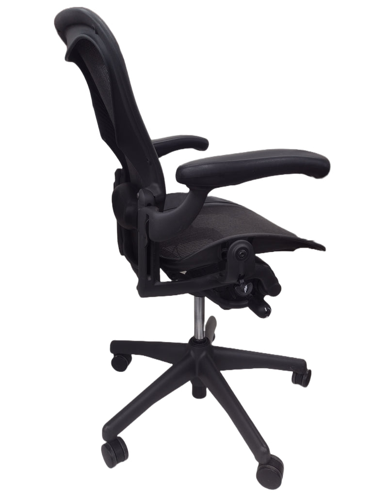 Pre-Owned Herman Miller Aeron Office Chair (Black, Blue, Gray, or Brown) - Size B, Medium, with Headrest Option