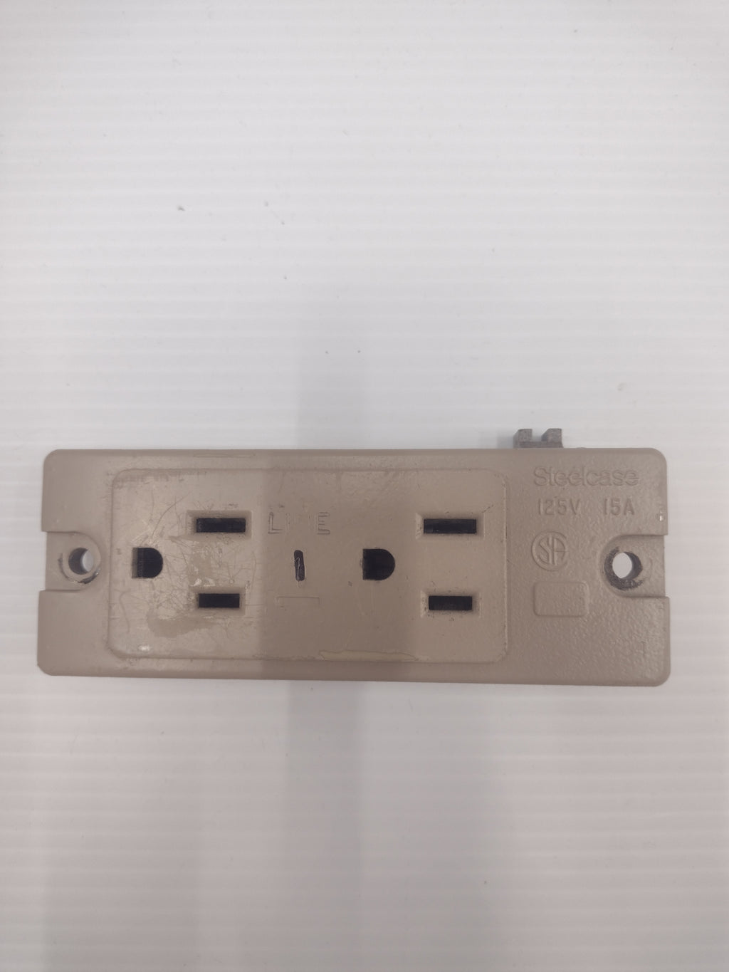 Steelcase 98665 Duplex Receptacle Outlet/Circuit for Cubicle Panels