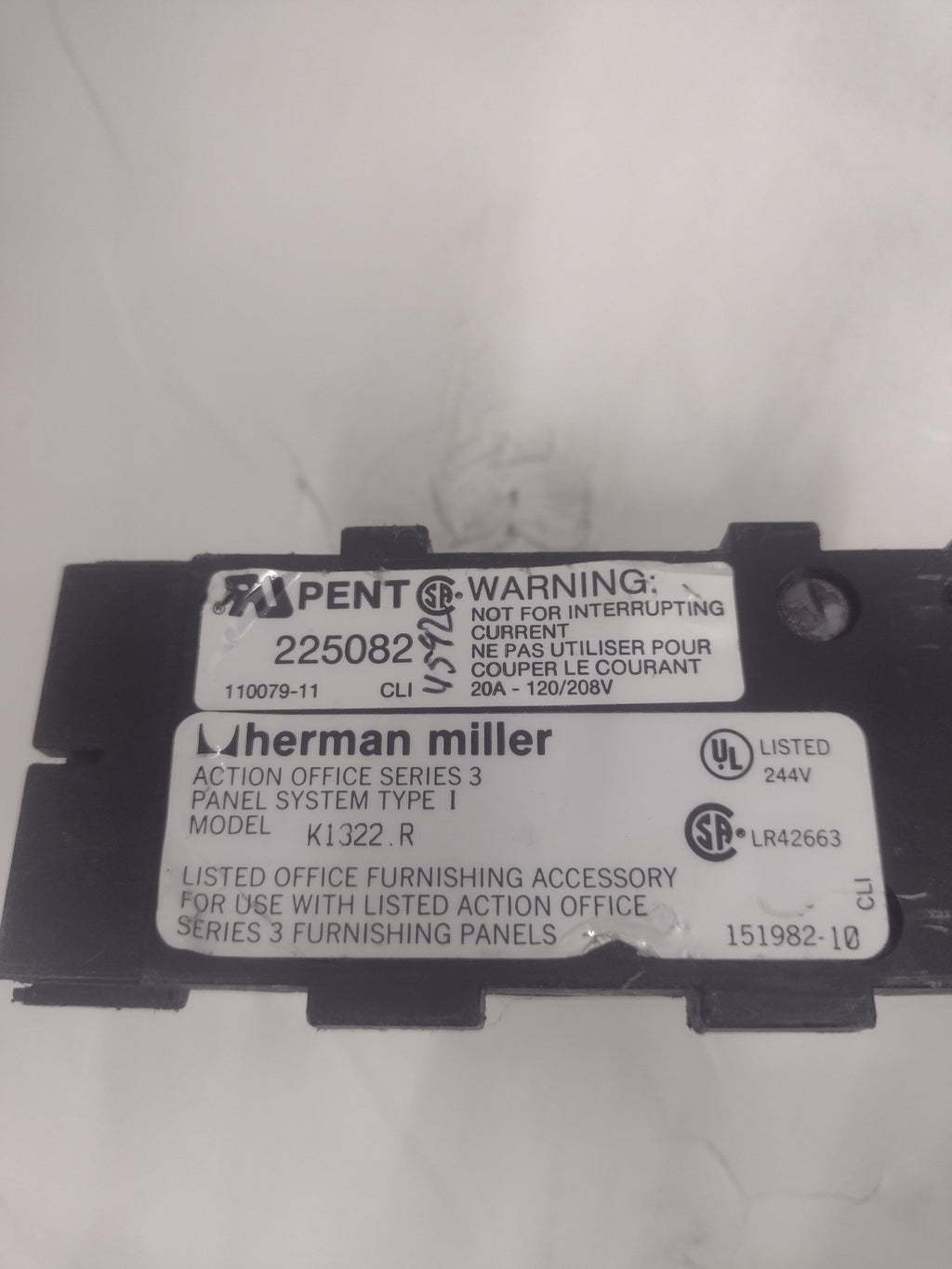 Herman Miller 30" K1322.R Power Base Entry/Feed/Whip for AO3 Cubicle Panels