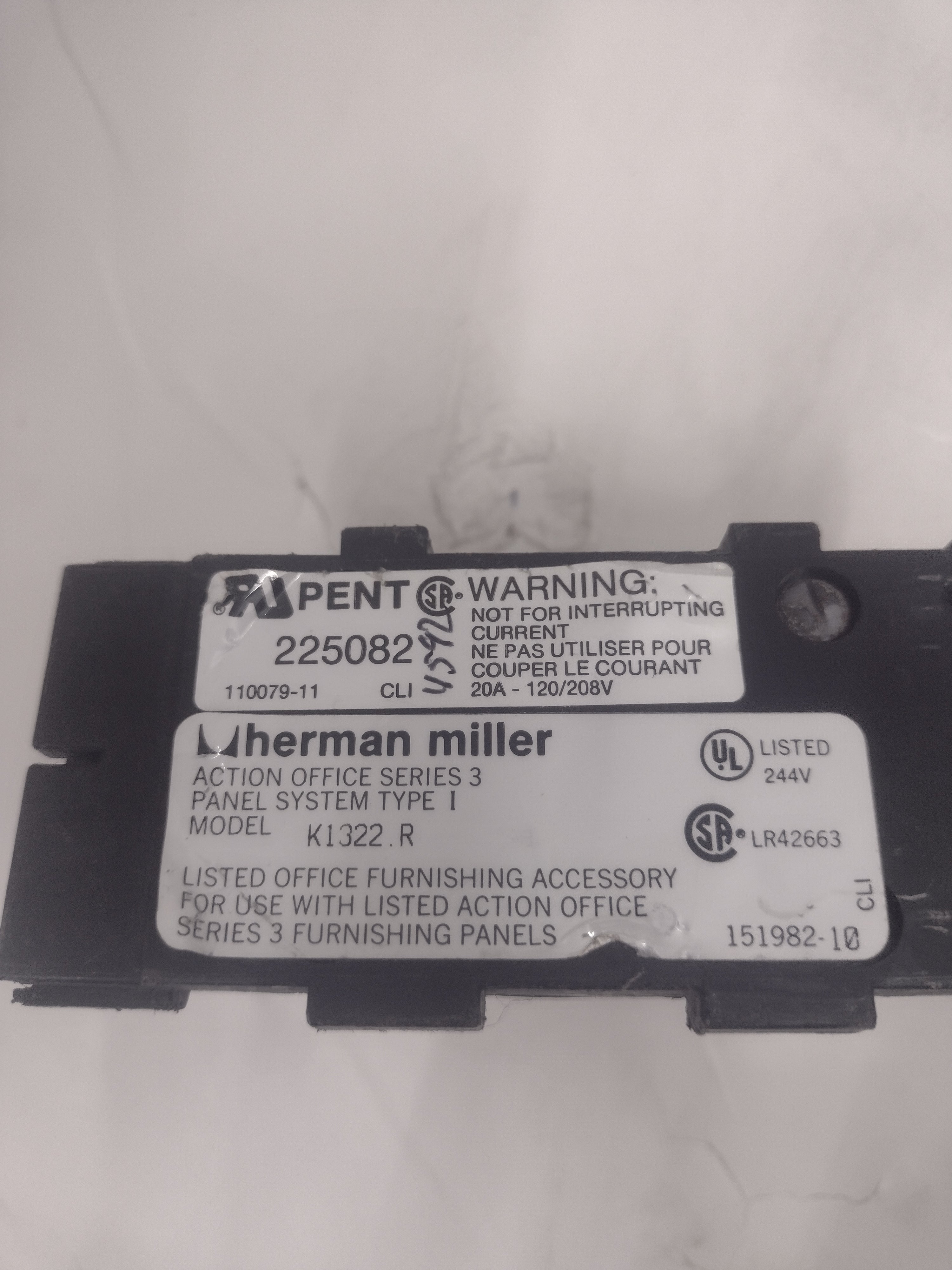 Herman Miller 30" K1322.R Power Base Entry/Feed/Whip for AO3 Cubicle Panels