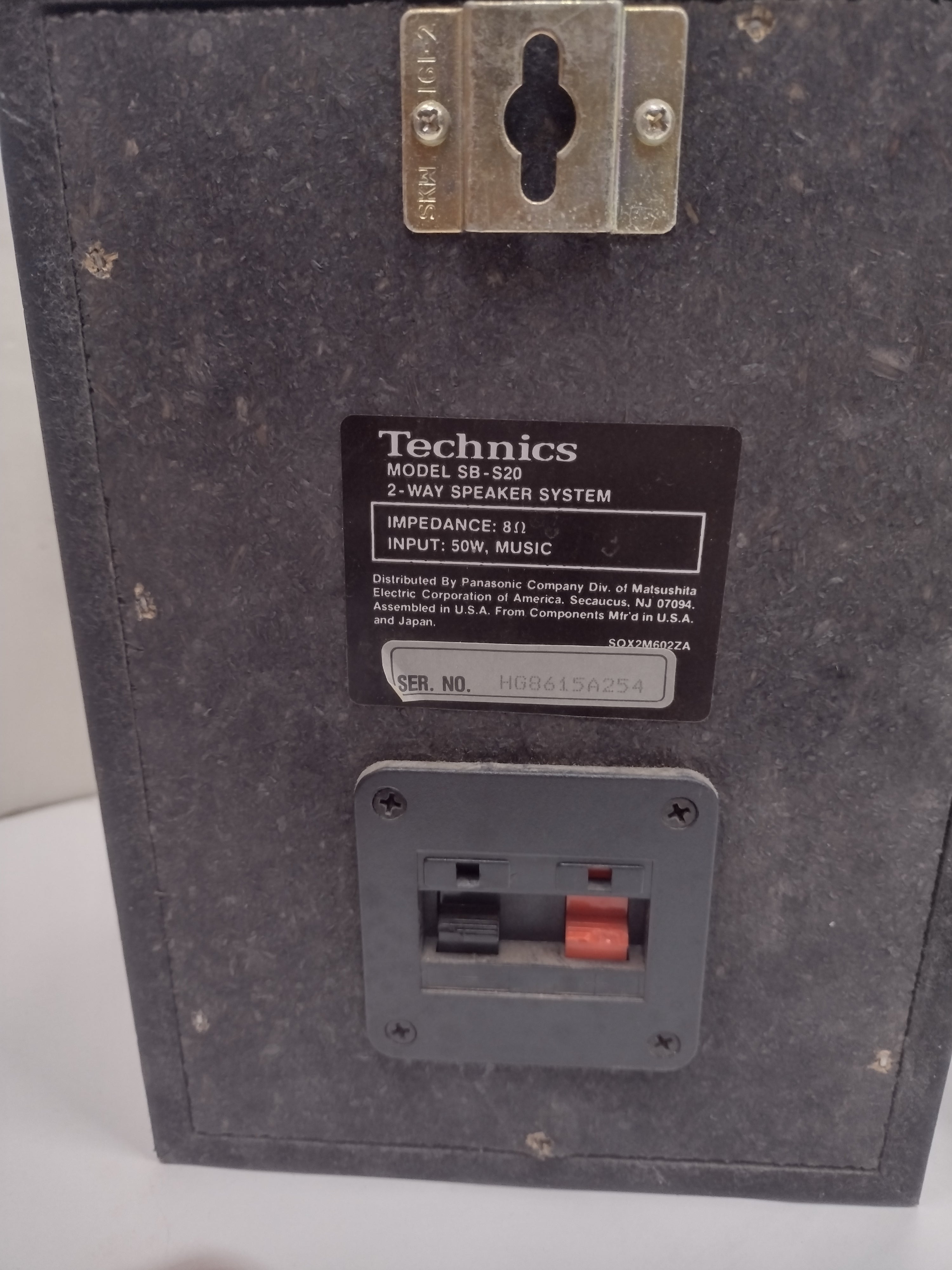 Vintage Technics SB-S20 2-Way 50W Bookshelf Speaker System