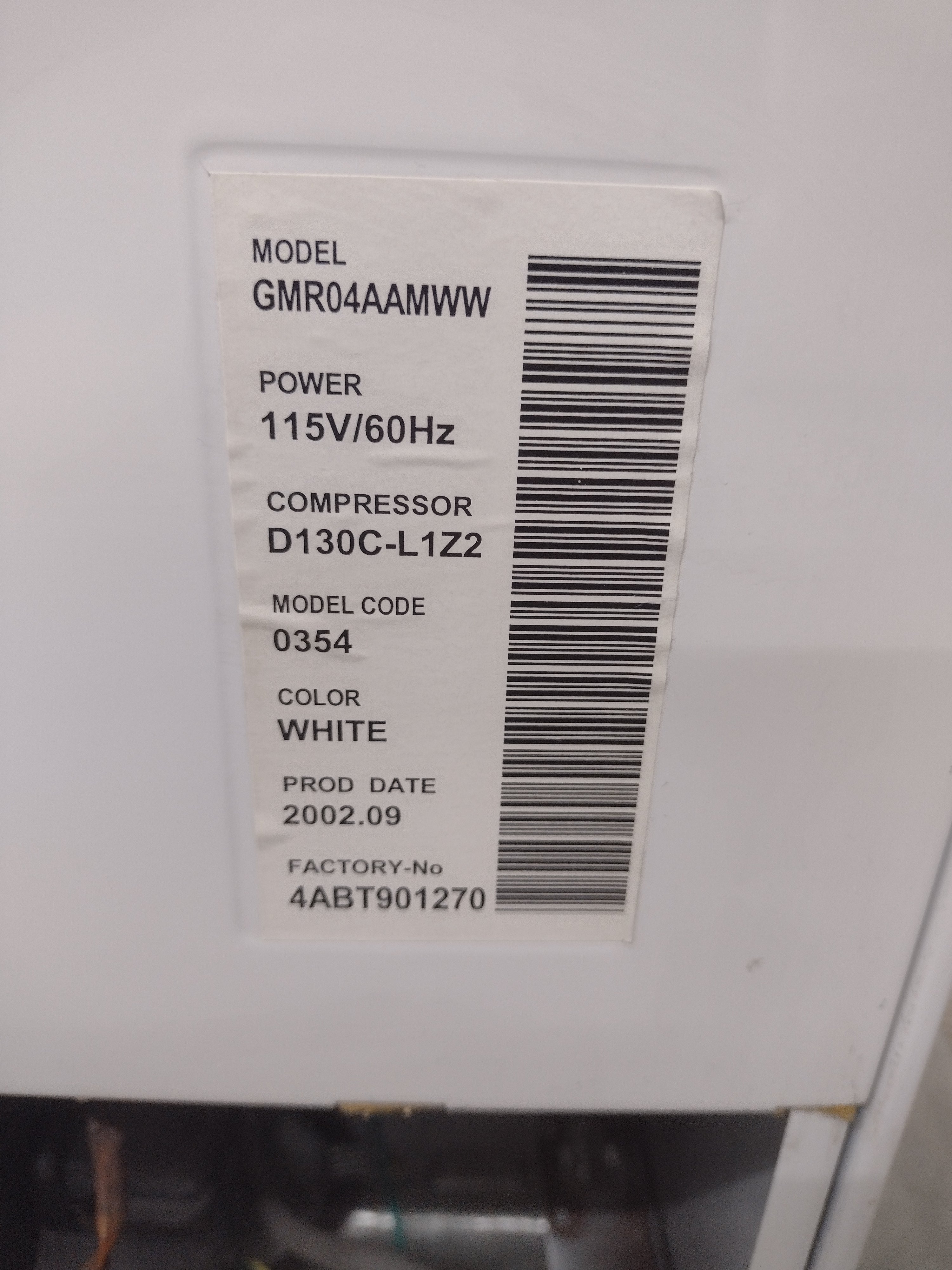 GE Spacemaker GMR04AAMWW 4.4 Cubic Foot Compact Refrigerator (no ice cube tray)
