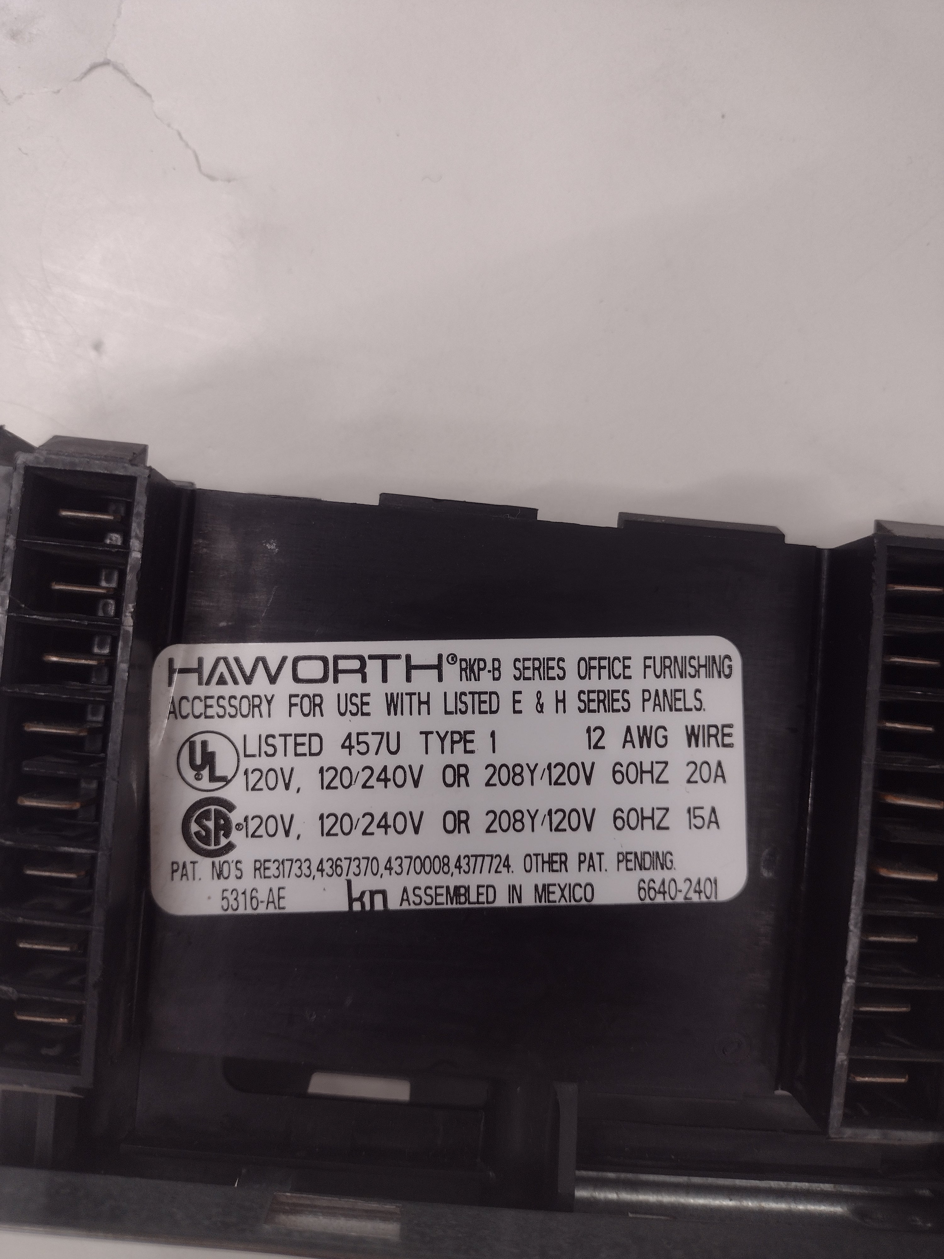 Haworth 30" RKP-B Power Distribution Assembly (PDA) for E & H Cubicle Panels