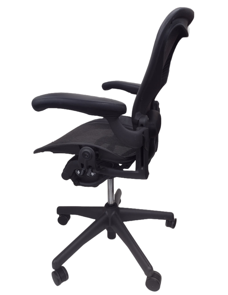 Pre-Owned Herman Miller Aeron Office Chair (Black, Blue, Gray, or Brown) - Size B, Medium, with Headrest Option