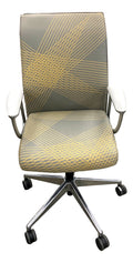 Pre-Owned AllSeating Swivel Chair