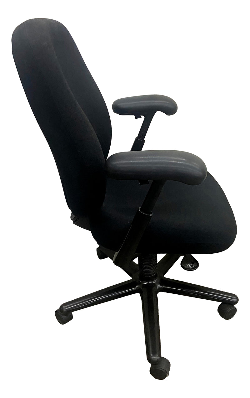 Pre-Owned Black Herman Miller Swivel Chair