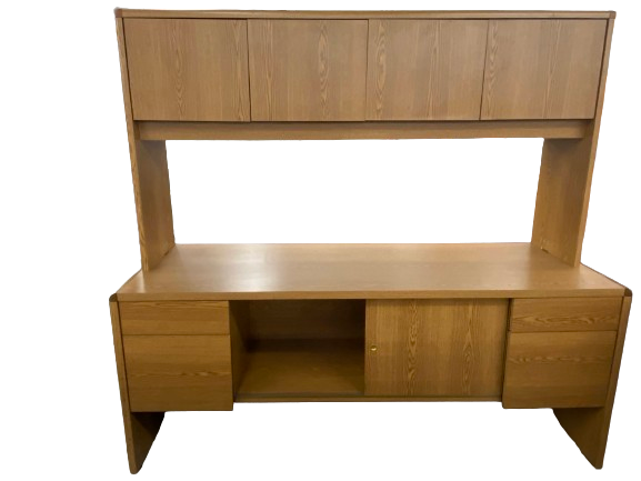 Pre-Owned Credenza w/Hutch