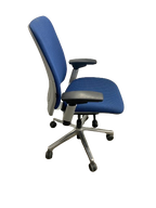 Pre-Owned Steelcase Amia