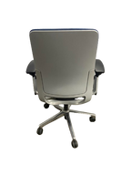 Pre-Owned Steelcase Amia