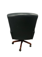 Pre-Owned Leather Swivel Chair