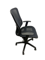 Pre-Owned Staples Swivel Chair