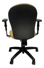 Pre-Owned National Swivel Chair