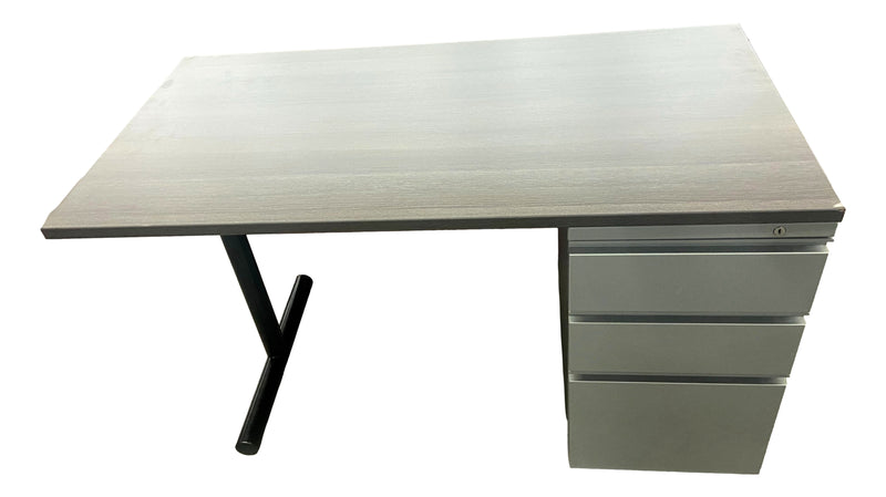 Pre-Owned Desk