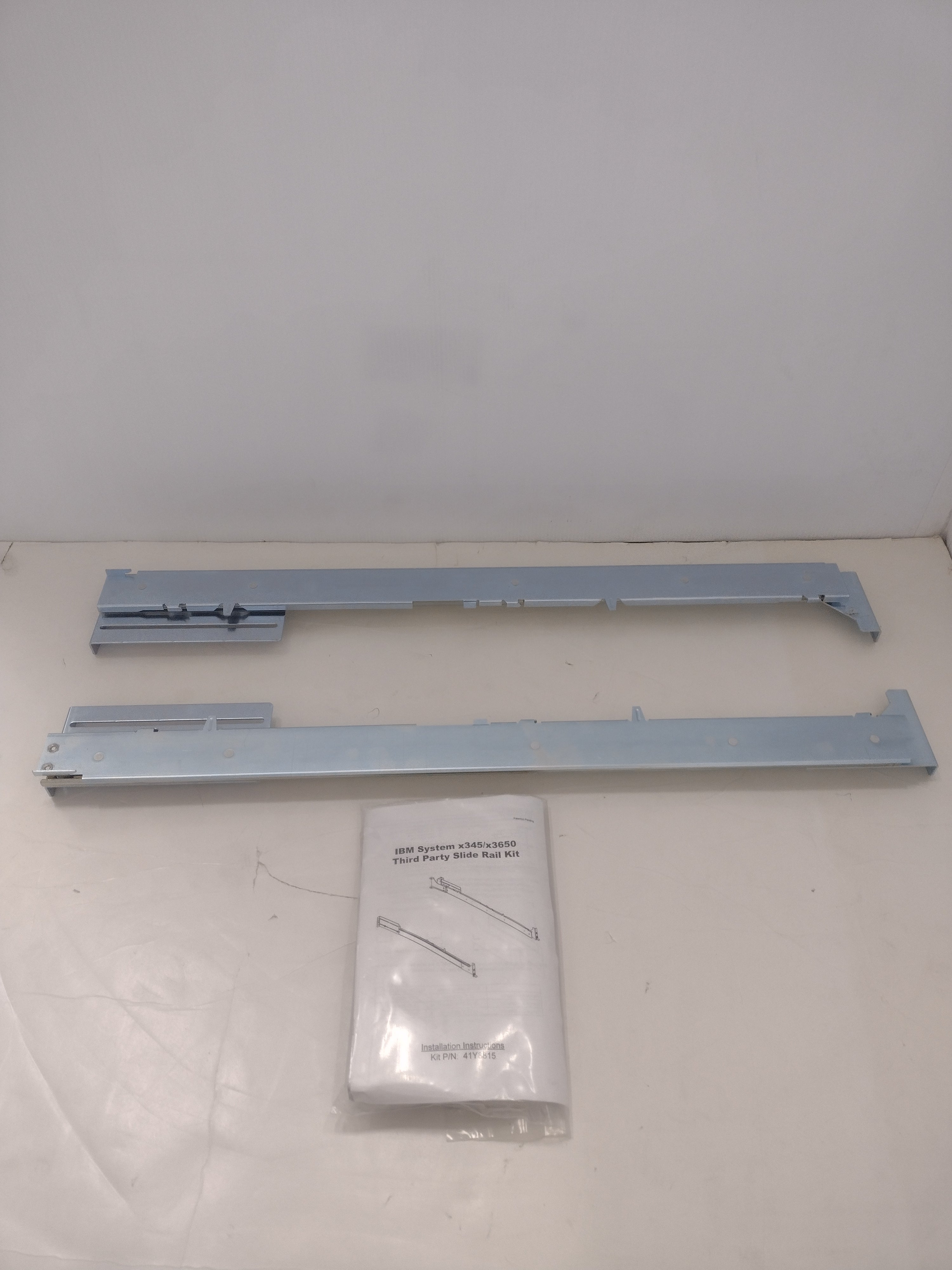 IBM System Third Party Slide Rail Kit for X-Series Servers (x345 & x3650) - NEW