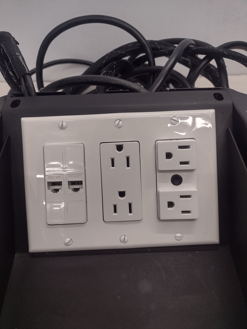 Krug Connexus Standard Power Distribution Unit for Virtu Series Office Furniture