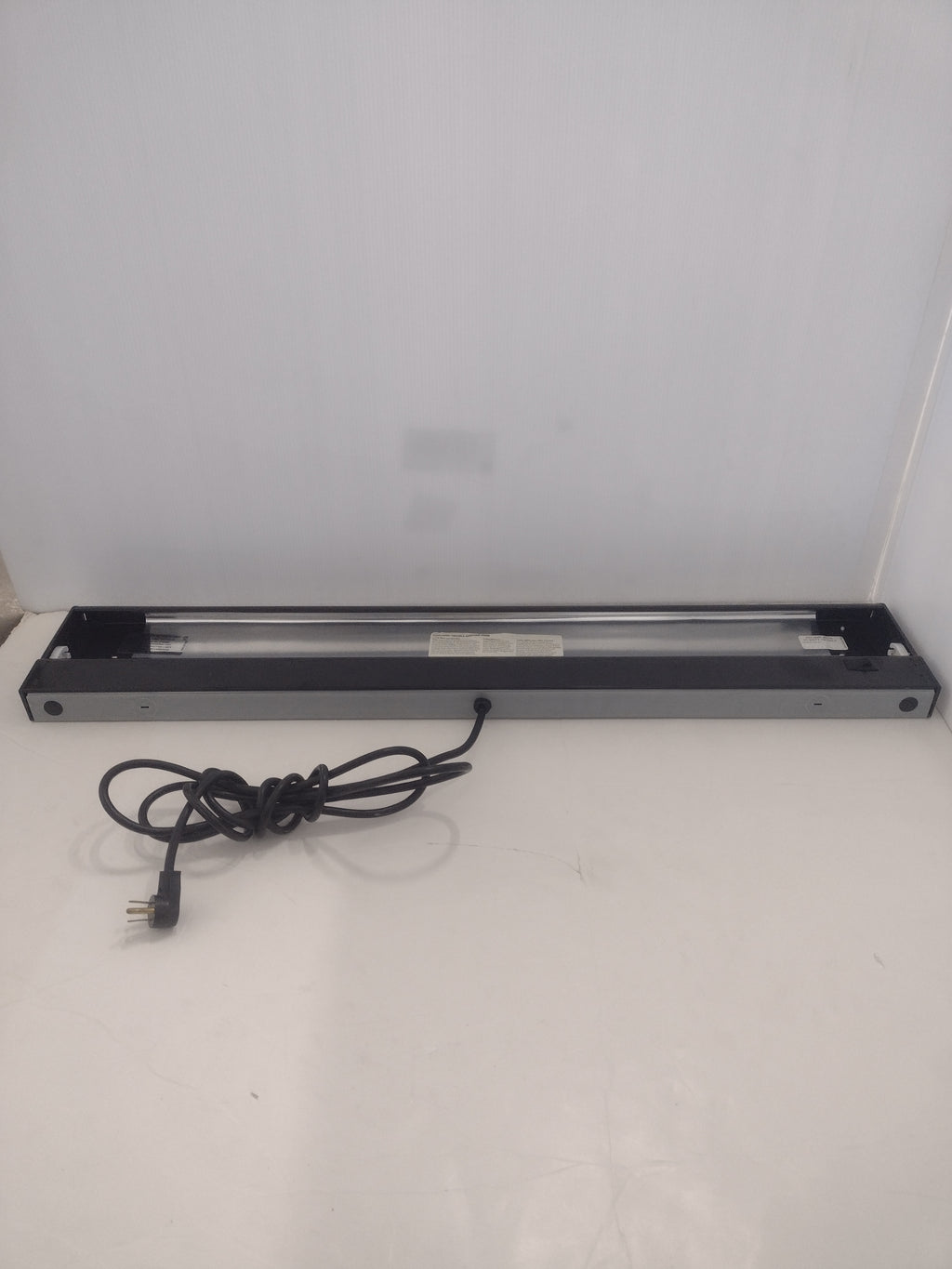 LightCorp 36" Linear High Bay Fixture for 25 W T8 Fluorescent Lights
