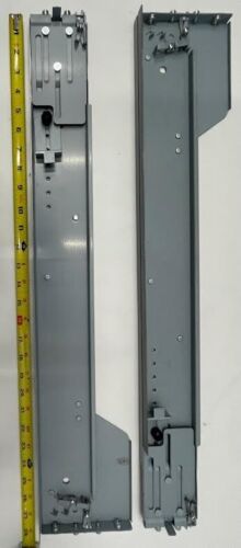 HP Rack Mount Rail Kit 7041150-01(L) and 7041150-02(R) for StorageWorks Models