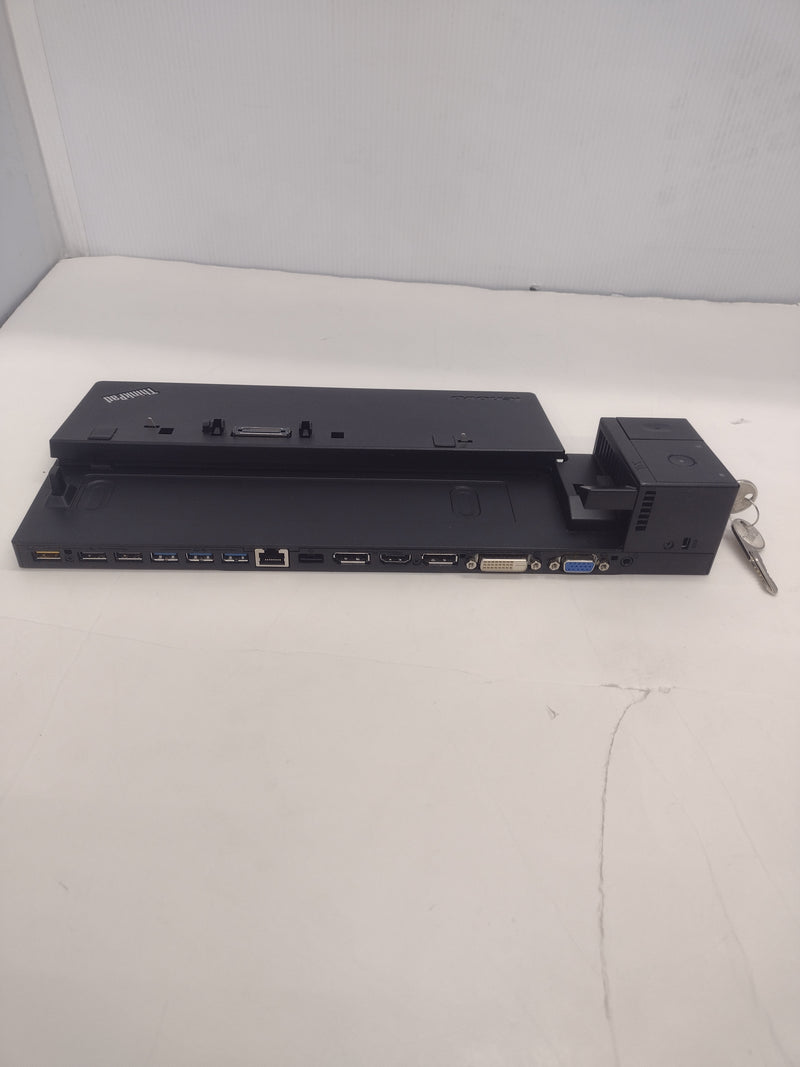 Lenovo ThinkPad 40A2 Ultra Dock 40A2 Laptop Docking Station - no AC adapter
