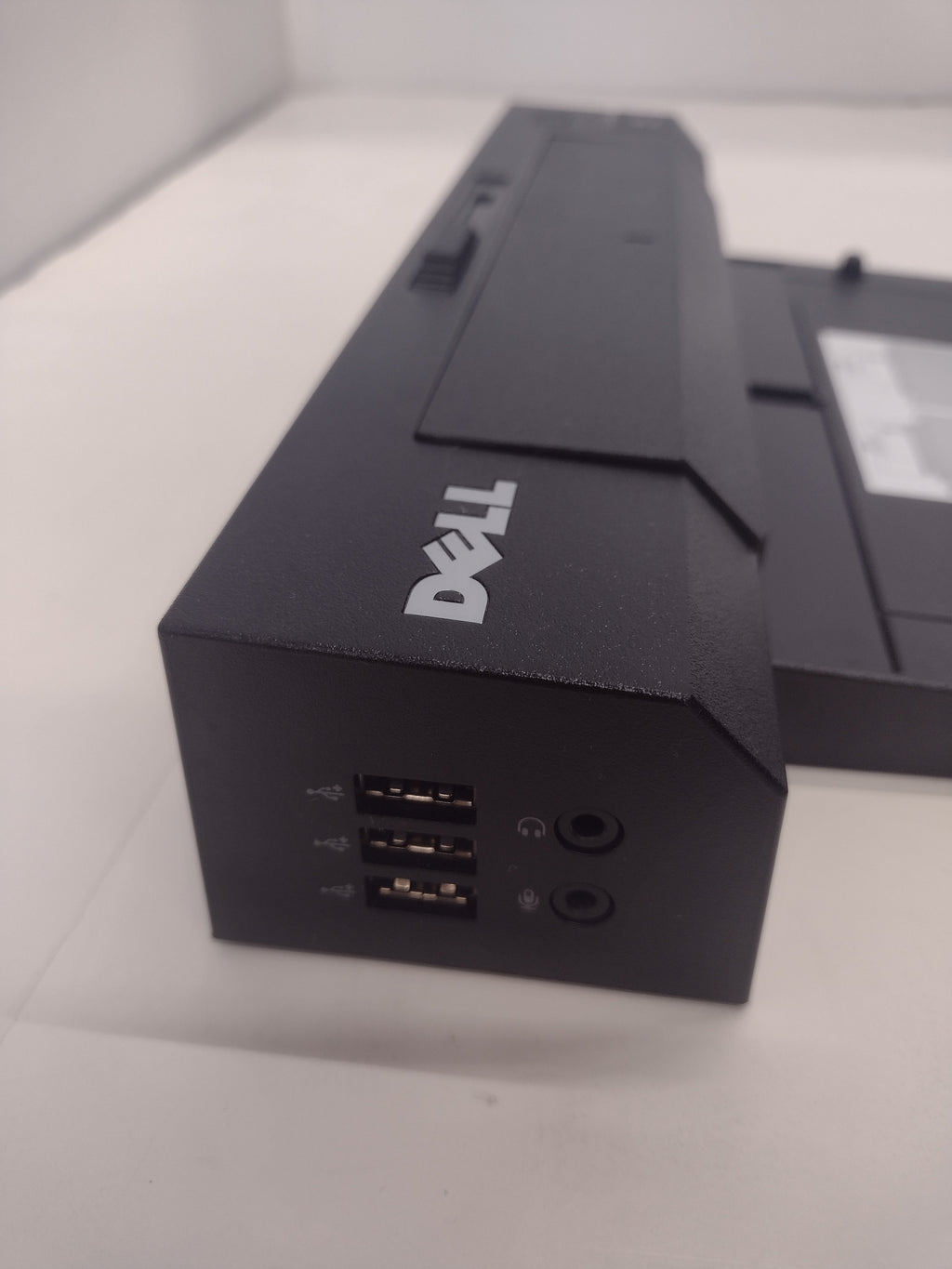 Dell E-Port Plus K09A Laptop Docking Station - no AC adapter