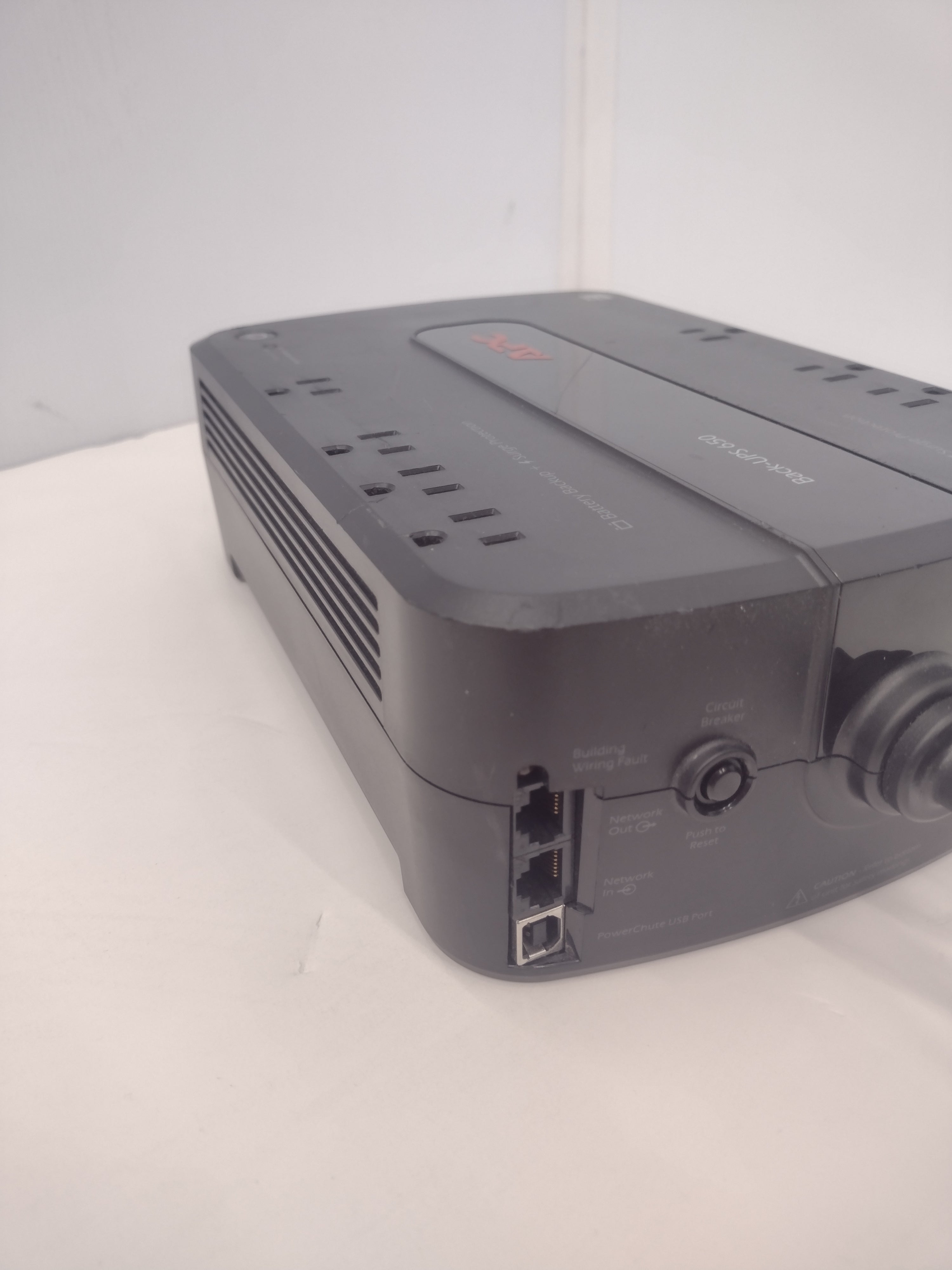 APC BE650G1 650VA 390W UPS Battery Backup & Surge Protector (with NEW BATTERIES)
