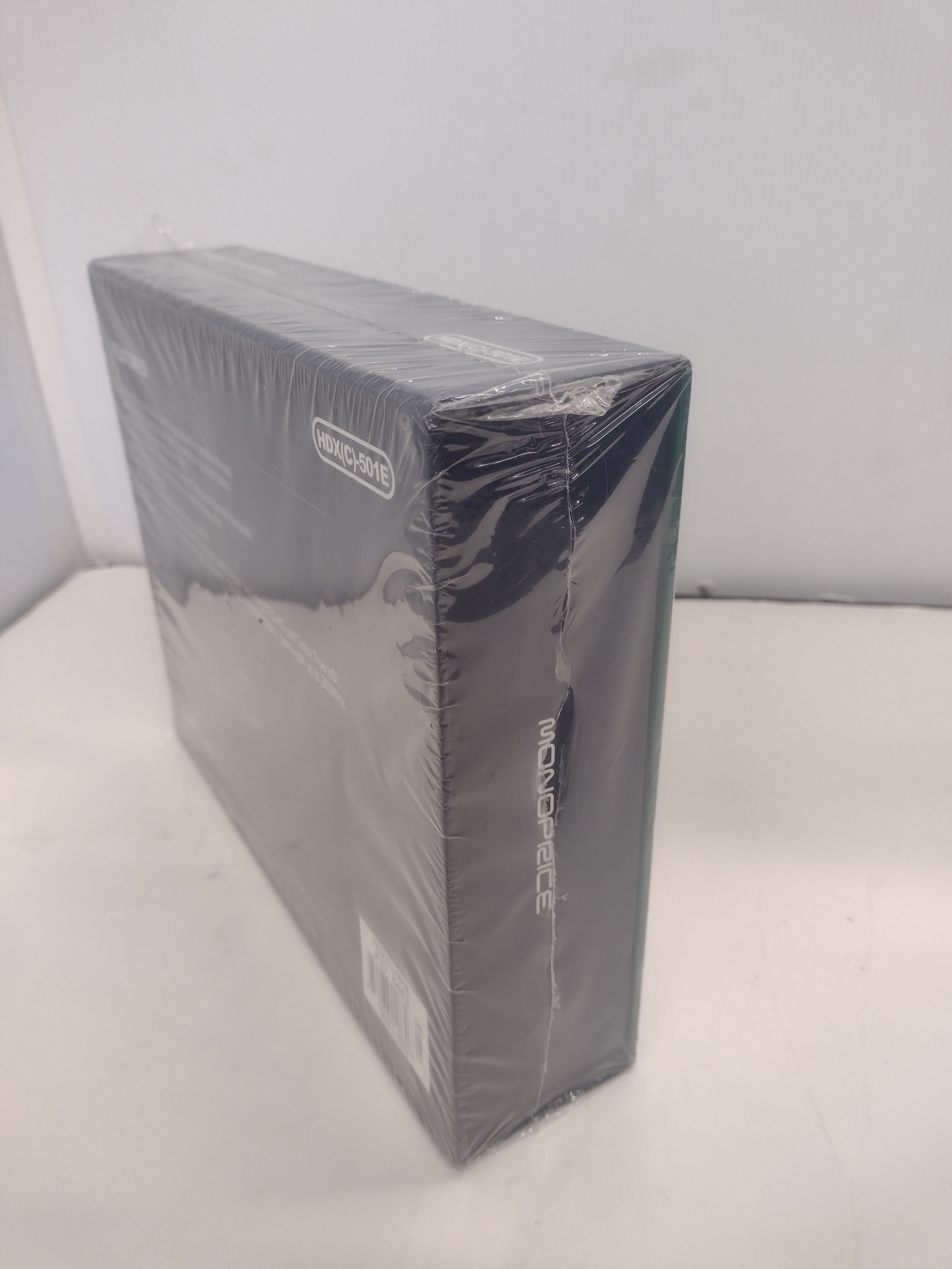 Monoprice HDX(C)-501E 5x1 Enhanced HDMI Switch w/Built-in Equalizer & Remote