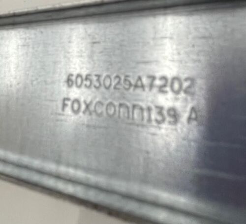 HP Server Rack Fixed Rail - 173845-001 for DL320 & DL360 Servers (one piece)