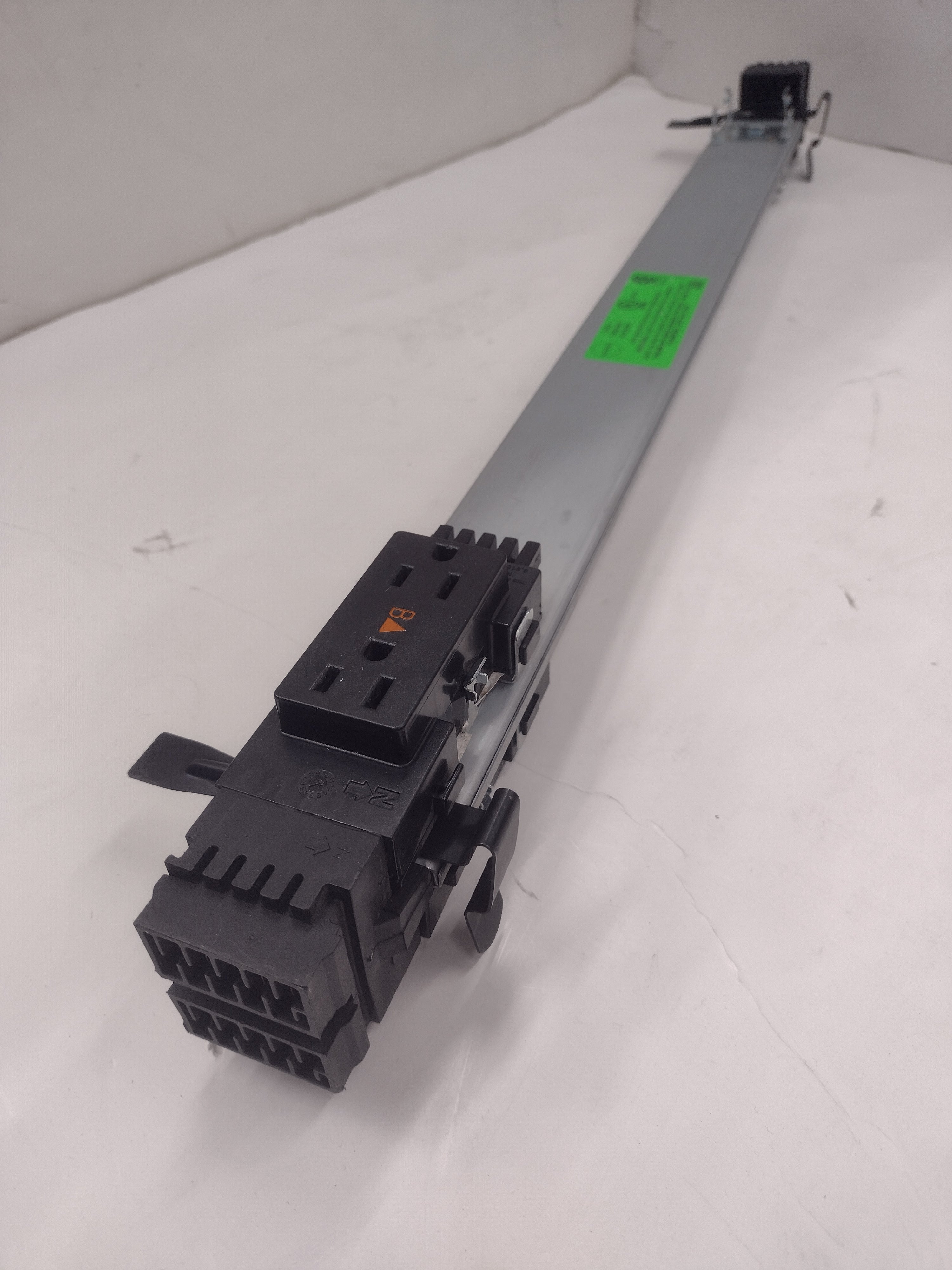 Evolve EVE8PD42 Power Distribution Housing Unit for 42" Wide Cubicle Panels