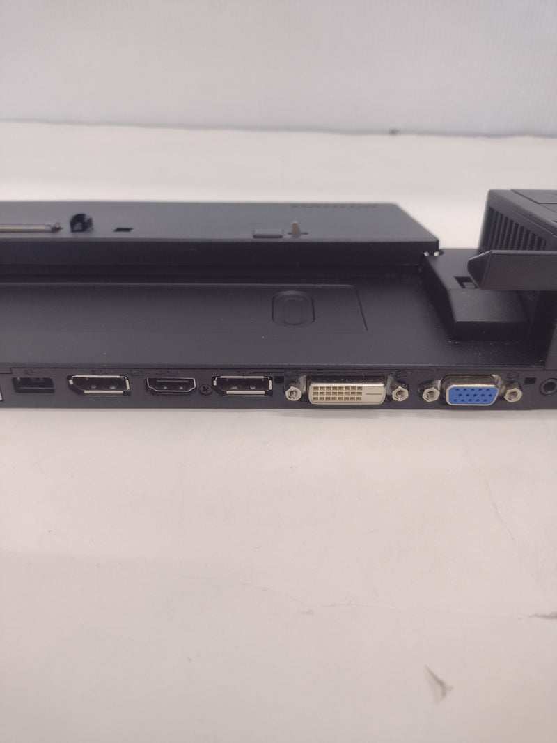 Lenovo ThinkPad 40A2 Ultra Dock 40A2 Laptop Docking Station - no AC adapter