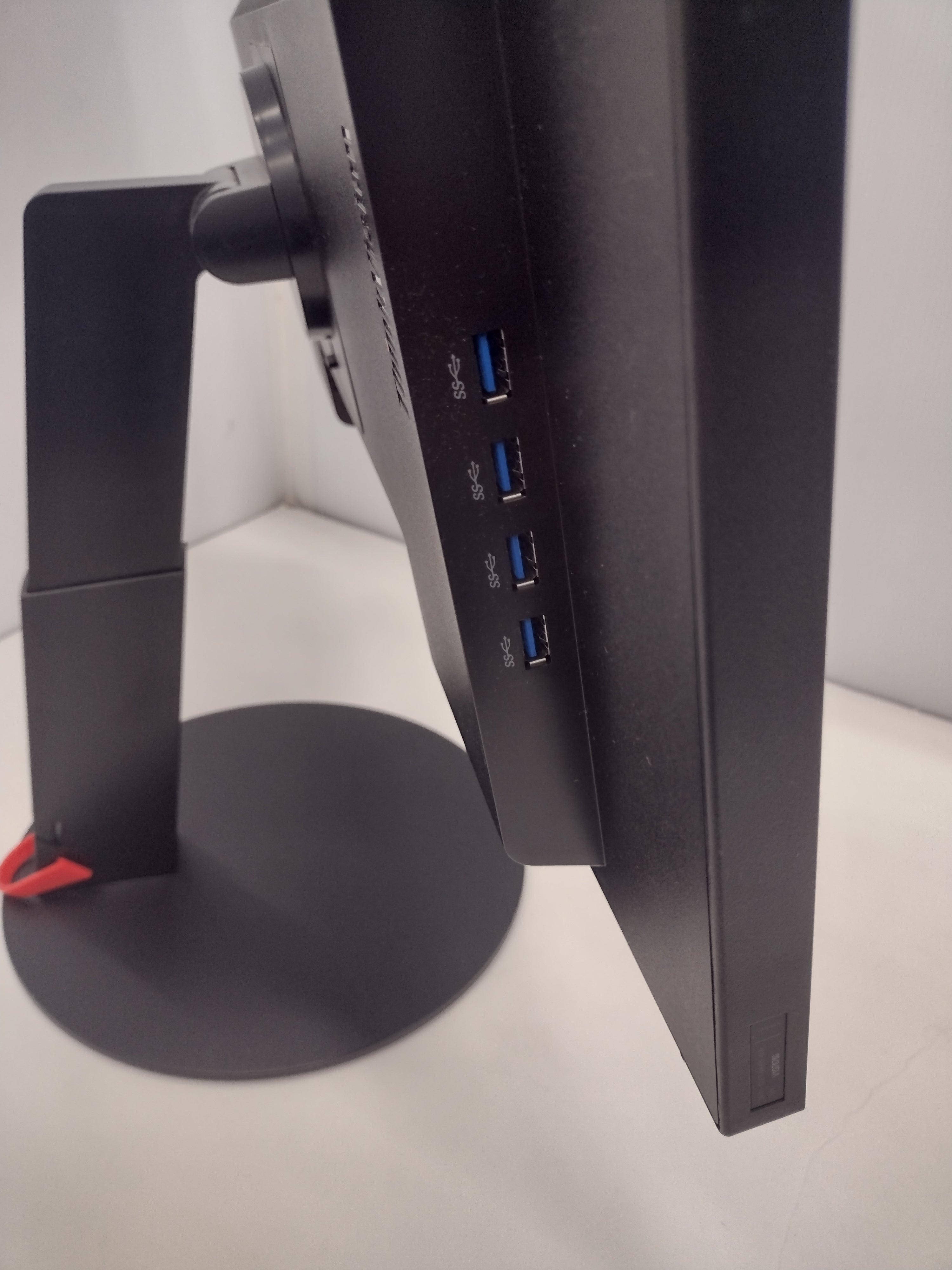Lenovo ThinkVision T2424pA 24" 1920 x 1080 FHD LED Backlit LCD Monitor